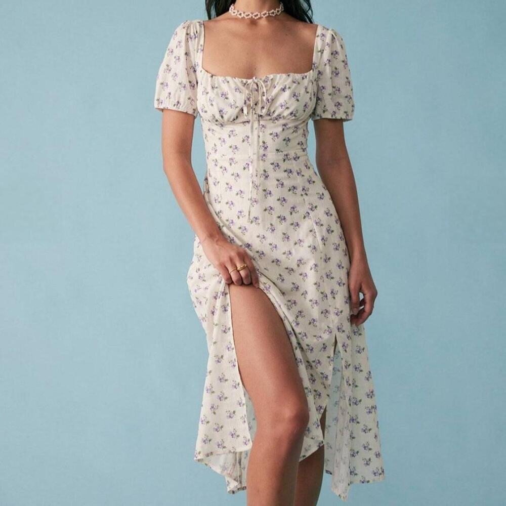 Rihoas Short Sleeve Floral Ruched Midi Dress in Size Small